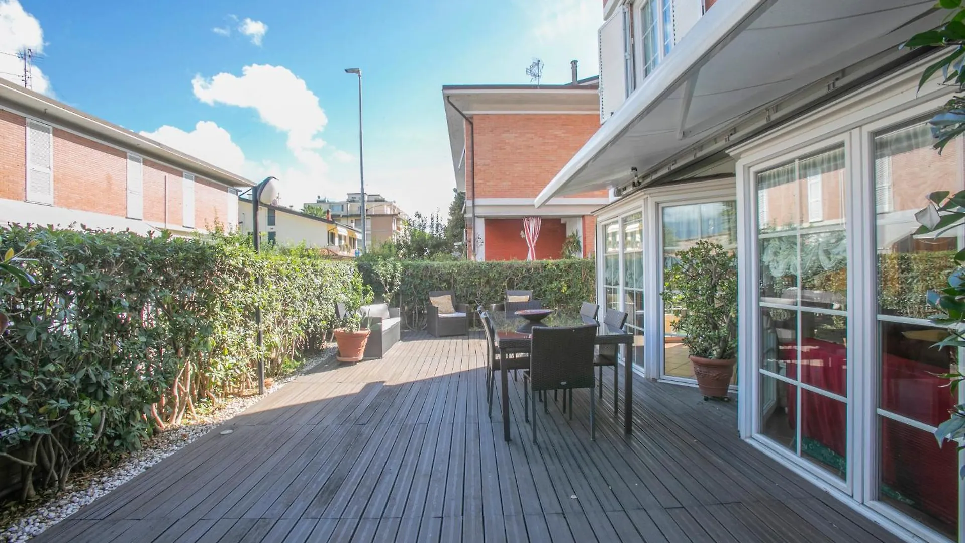 Maison Renee Viareggio Apartment