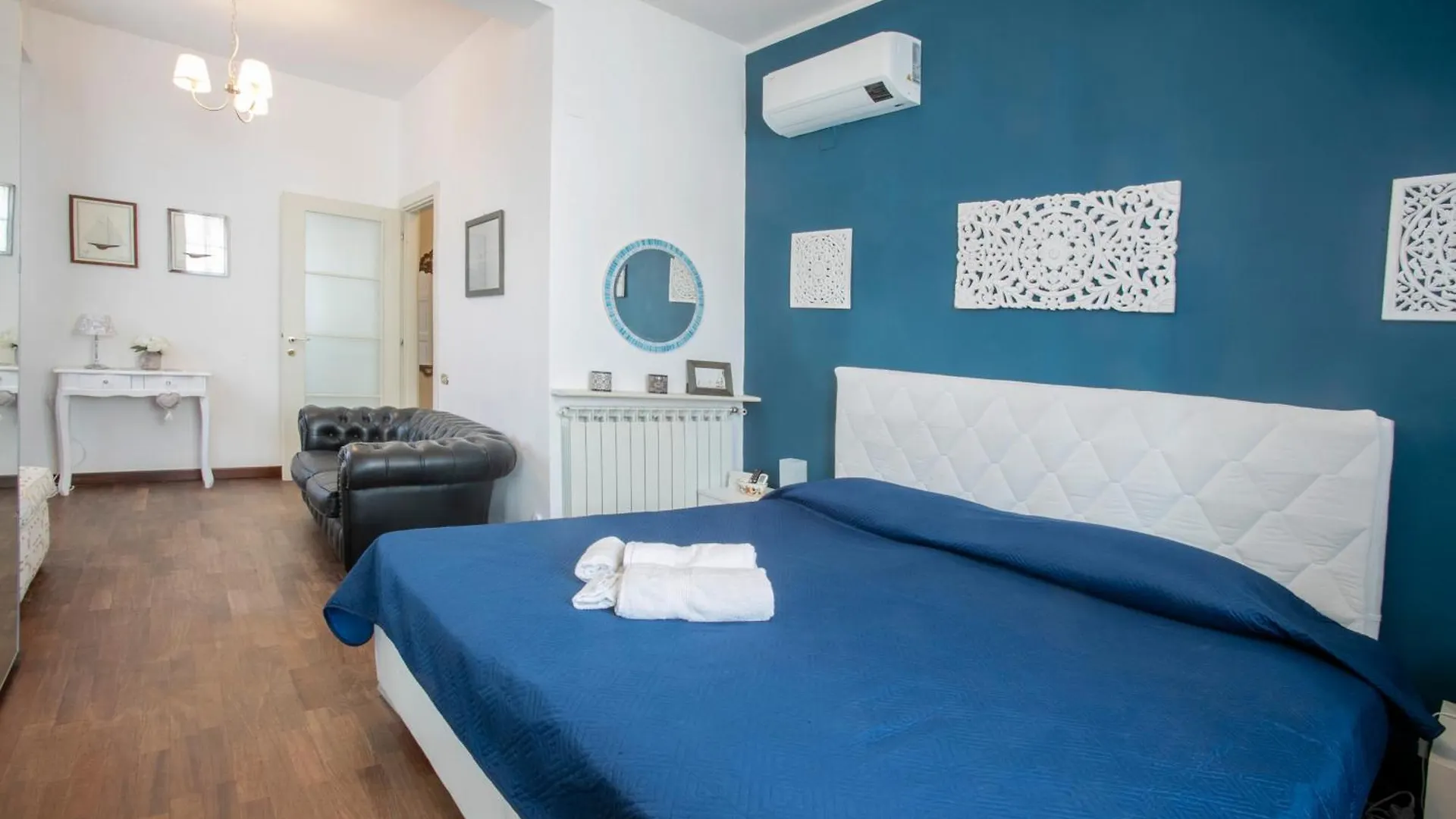 Maison Renee Viareggio