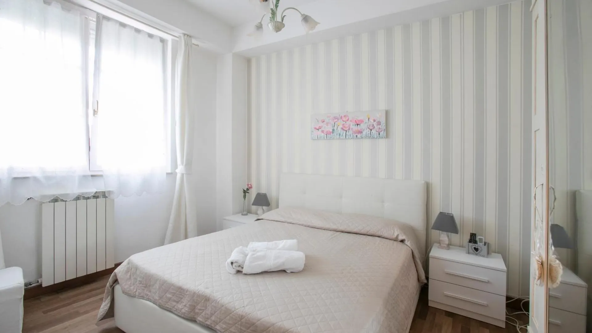 Maison Renee 维亚雷焦