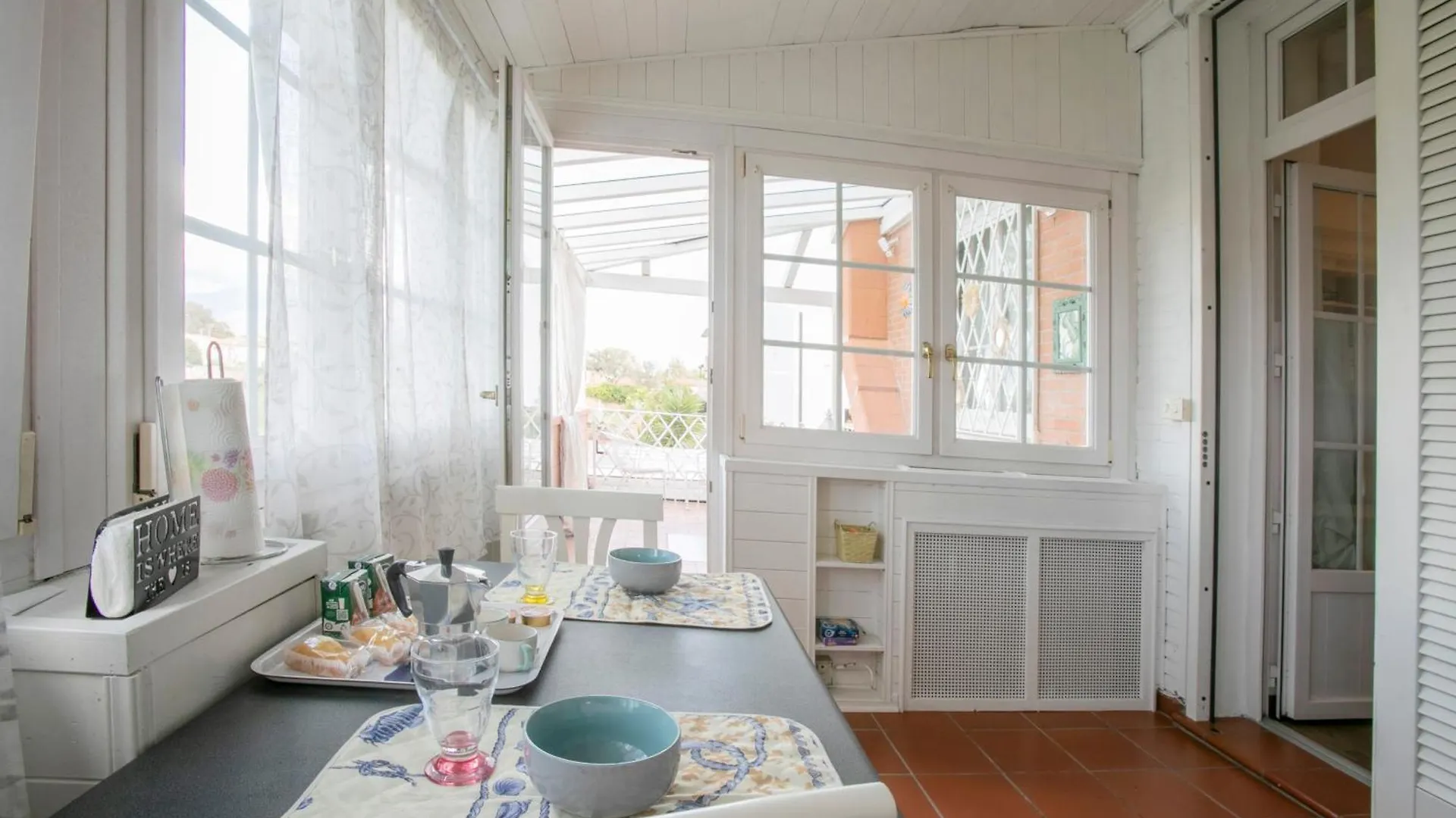 Maison Renee Viareggio Apartment